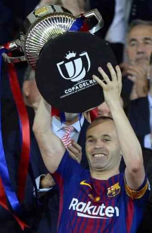 Andres Iniesta zegt FC Barcelona vaarwel
