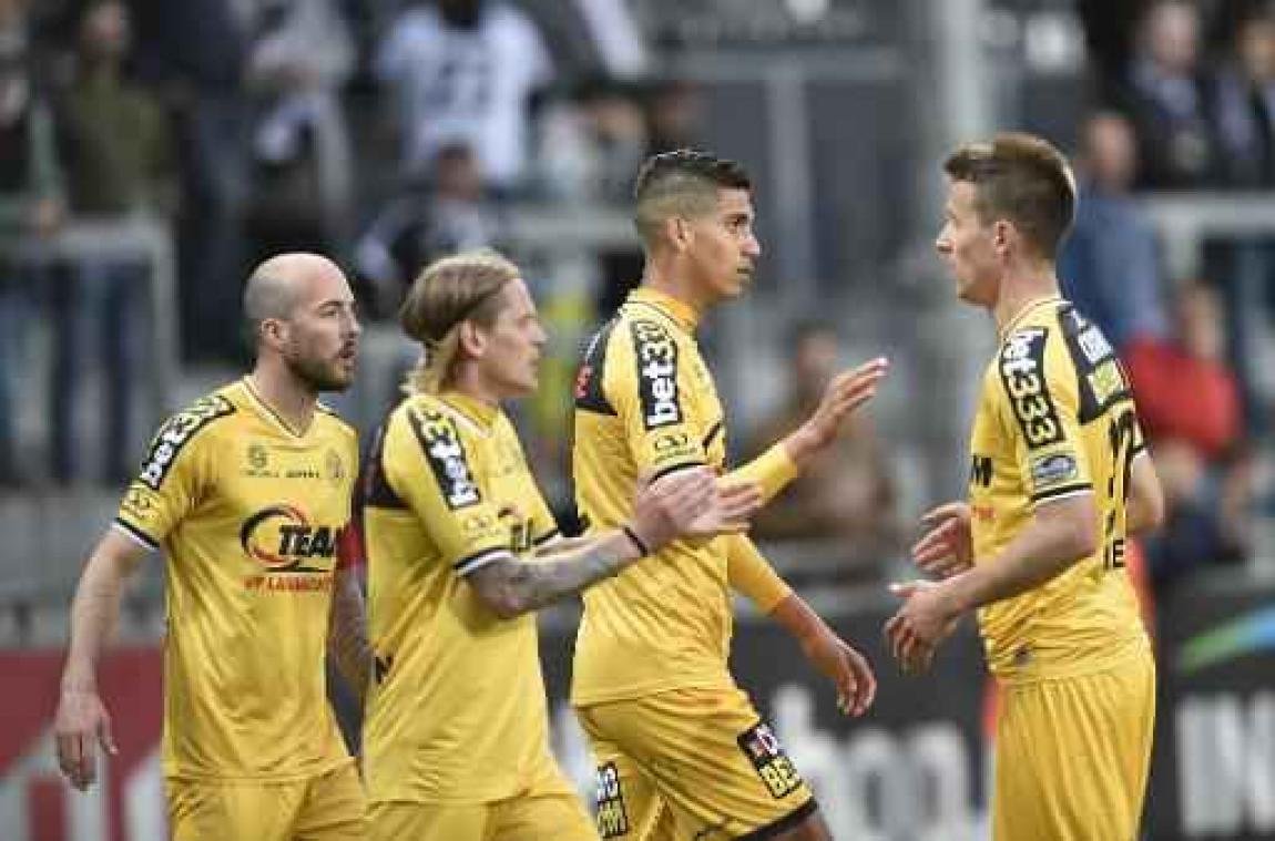 Jupiler Pro League - Zege in Eupen brengt Lokeren steviger aan kop, Kortrijk klopt Lierse