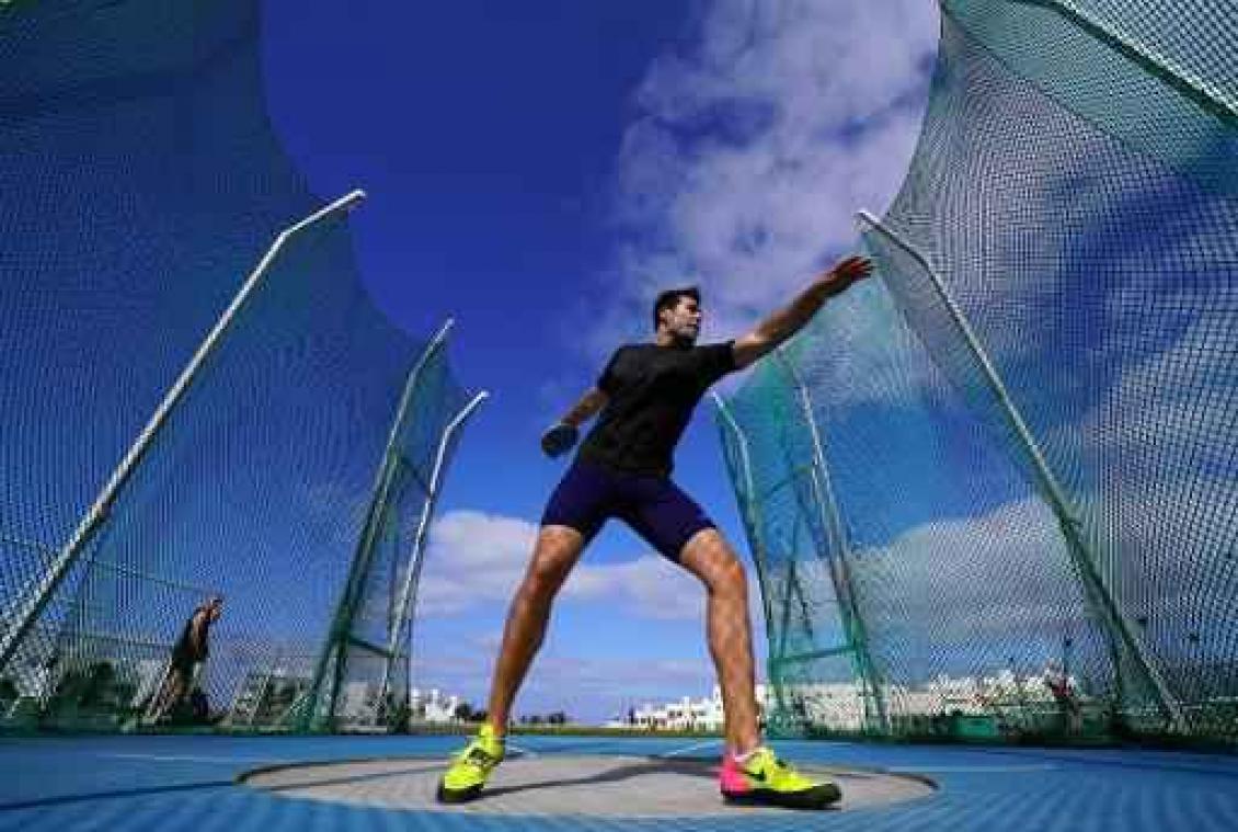 EK atletiek - Philip Milanov is bij eerste outdoorcompetitie meteen goed voor limiet