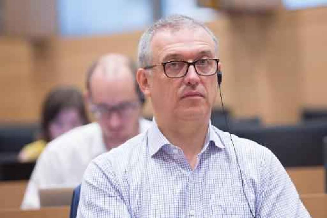 1 mei - MR wil excuses nadat PS-topman vrouwelijke burgemeester 'salope' noemt