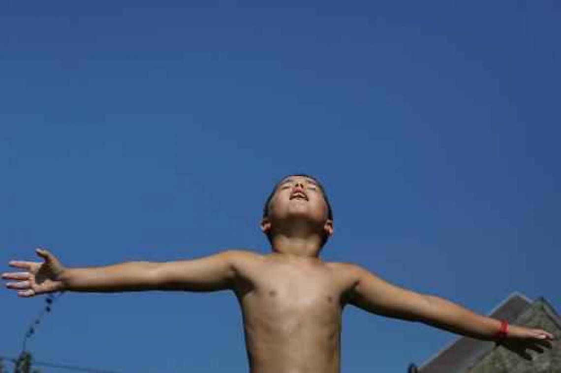 Haal de zonnebrandcrème al maar boven