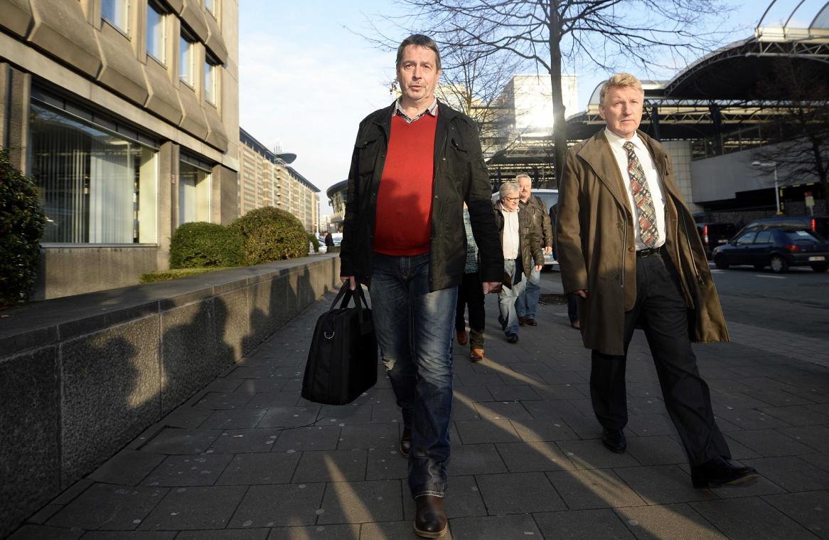 Spoorbonden houden vast aan stakingsdagen