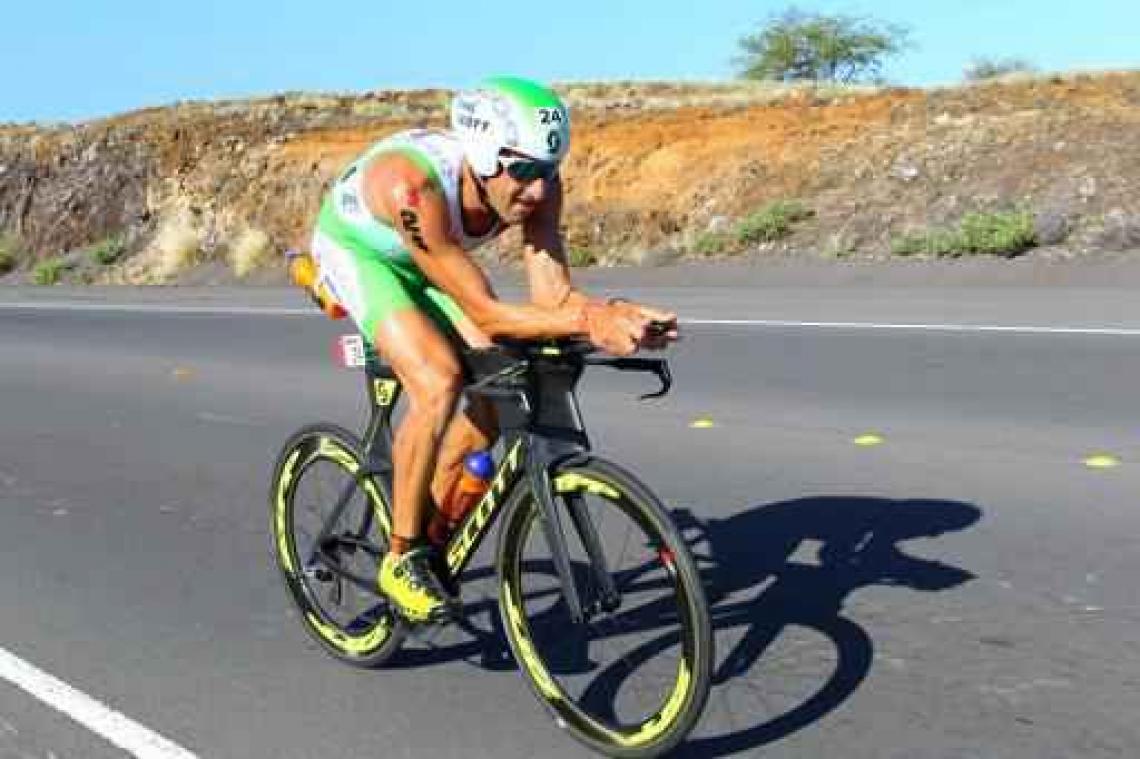 Vanhoenacker pakt 17e Ironman-zege en wordt eerste triatleet met zeges op alle continenten