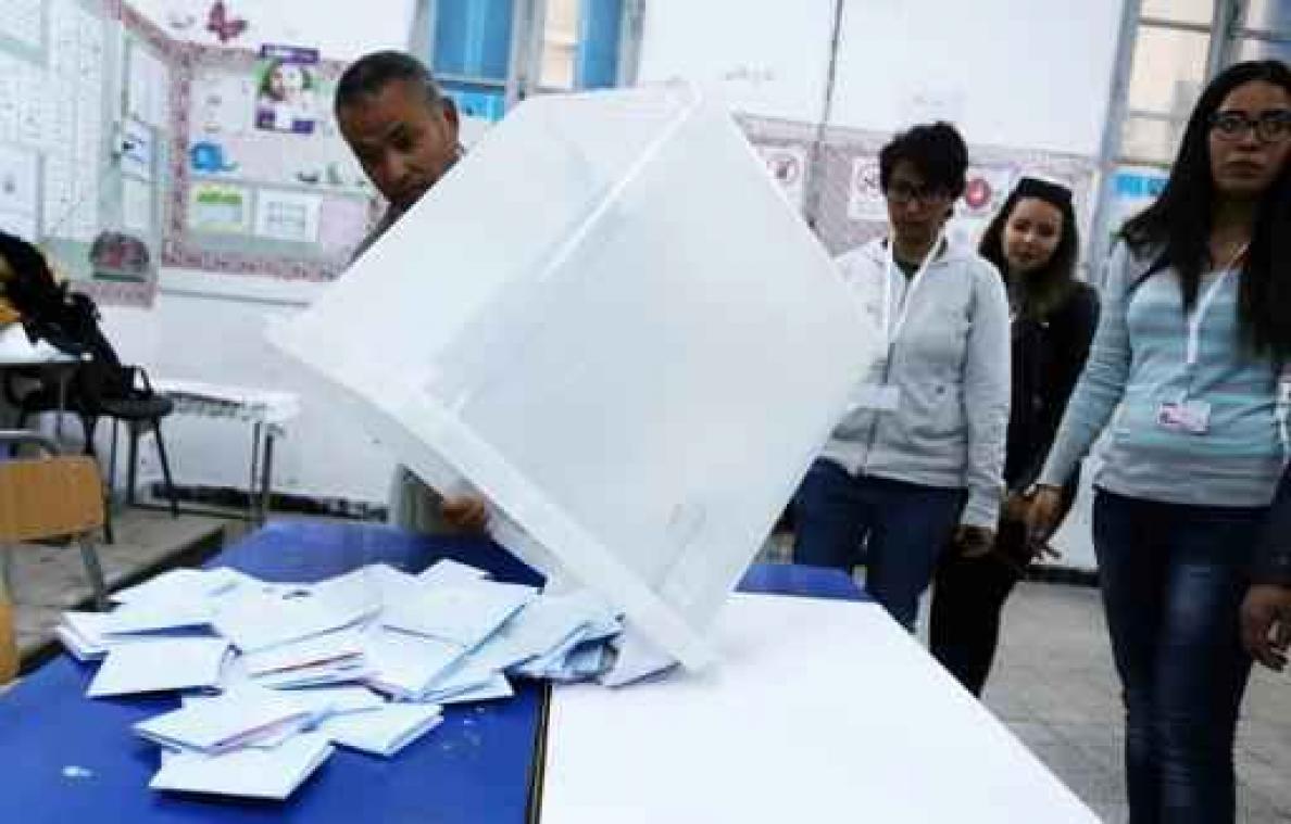 Verkiezingen Tunesië - Derde van stemgerechtigden daagde op