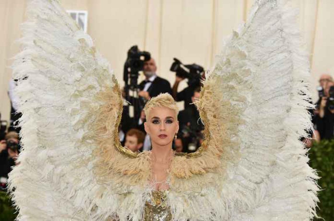 IN BEELD. De meest geflipte outfits van het Met Gala
