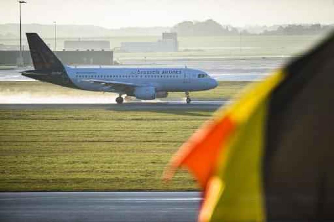 Zeker twaalf verbindingen Brussels Airlines worden maandag verzekerd
