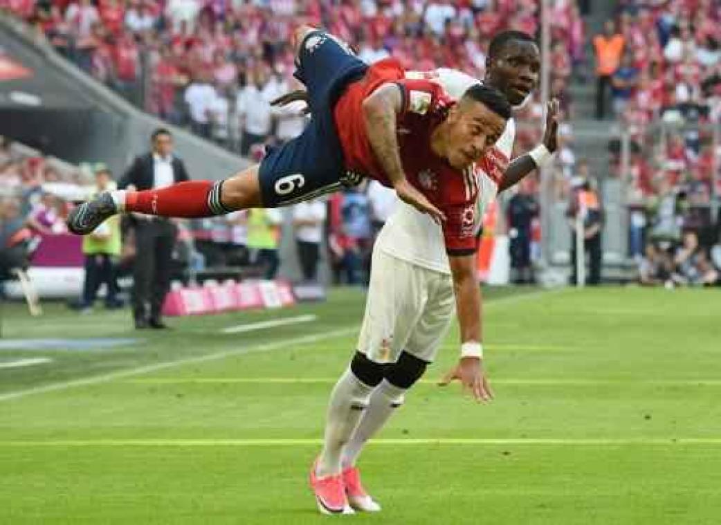Belgen in het buitenland - Orel Mangala en Stuttgart brengen Bayern op titelfeest in verlegenheid