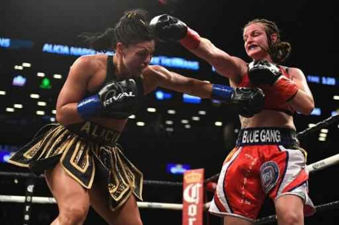 Femke Hermans verovert WBO-titel bij supermiddengewichten