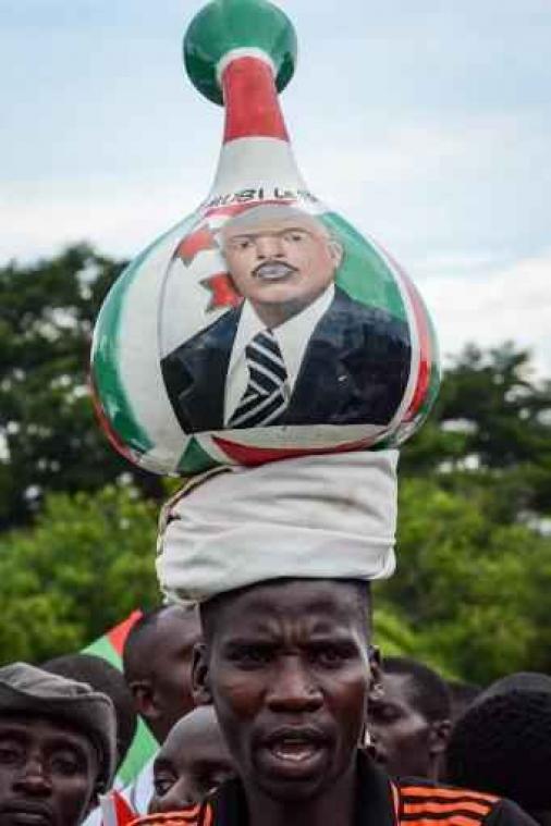 Referendum Burundi - Ondanks politieke crisis, zware repressie en humanitaire problemen gaat referendum door