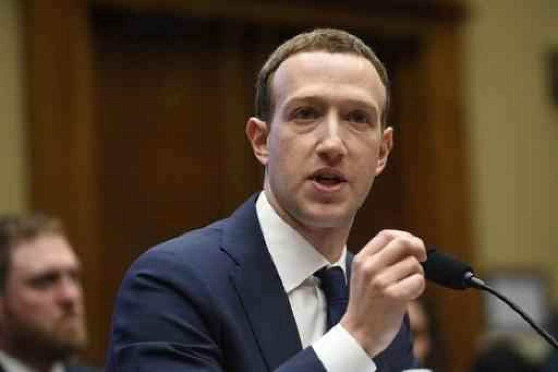 Facebook-baas Zuckerberg aanvaardt uitnodiging van Europees Parlement