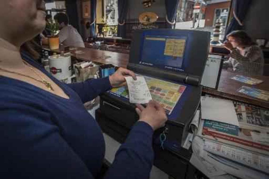 Flexi-jobs en witte kassa stoppen zwartwerkers niet