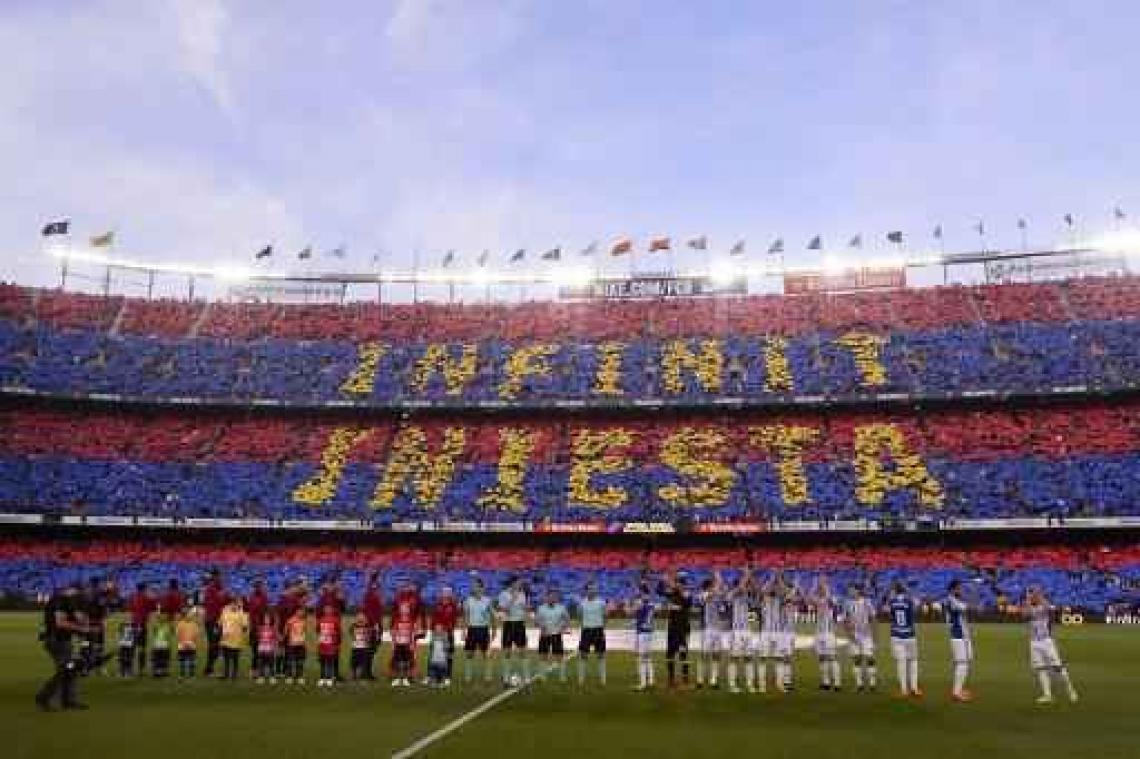 Primera Division - Iniesta neemt met zege afscheid van Barcelona