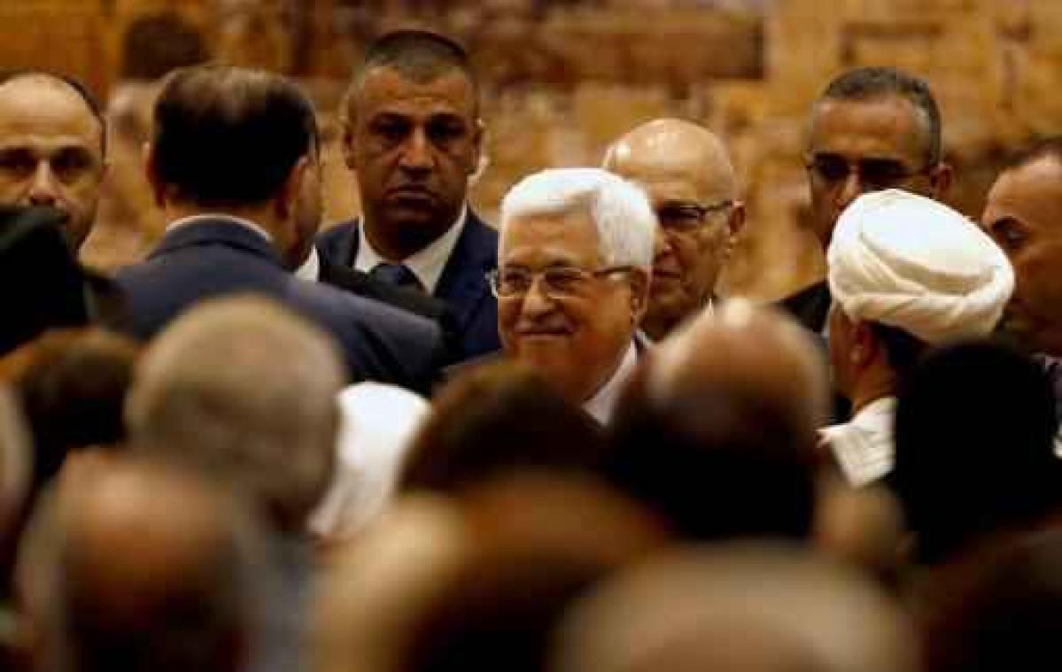 Palestijnse president geveld door longontsteking, maar is aan beterhand