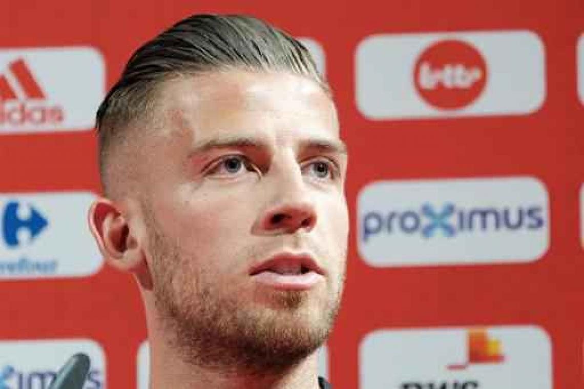 Alderweireld over Nainggolan: "Voor hem is het heel jammer dat hij er niet bij is"
