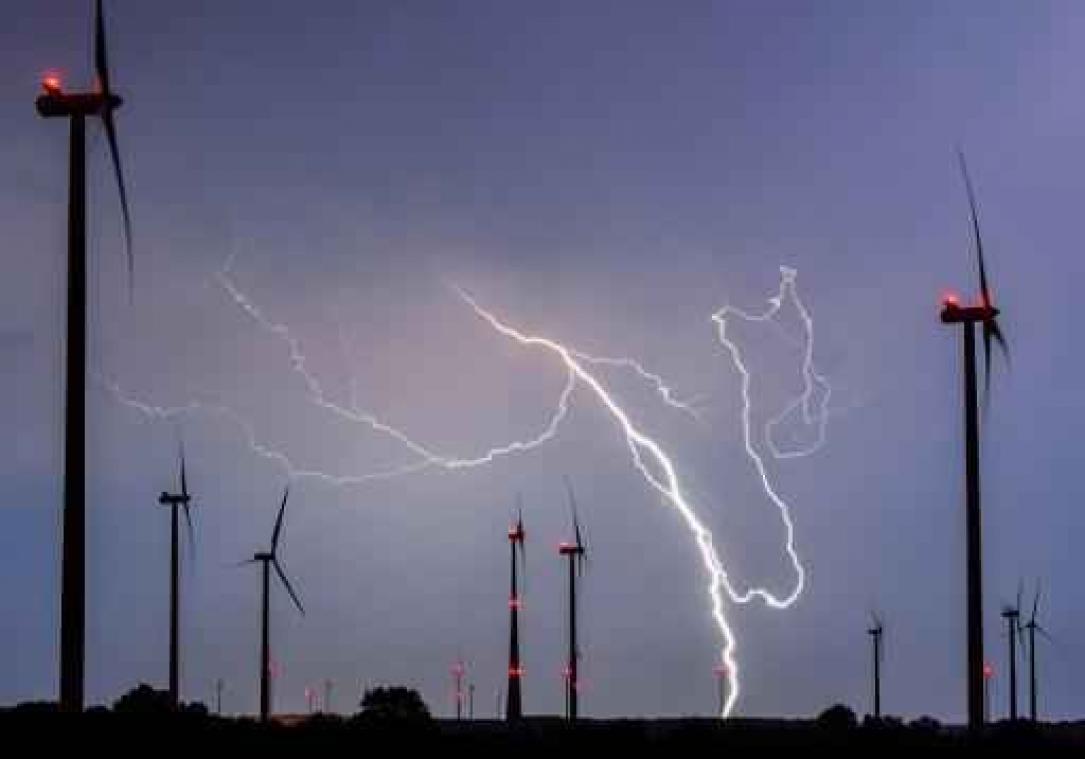 KMI waarschuwt voor hevig onweer