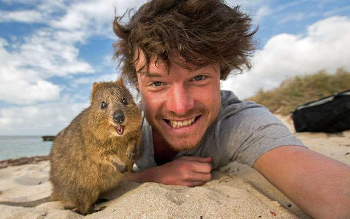 Deze man maakt de beste selfies met dieren
