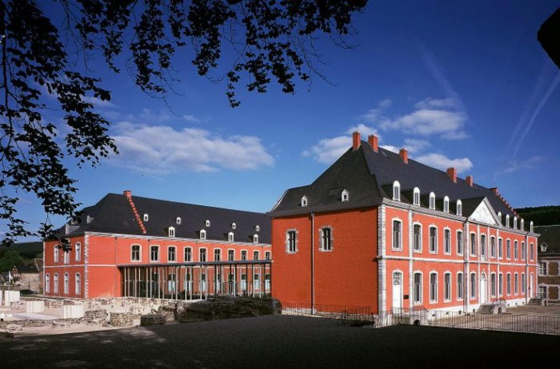 Laat je verrassen door de Abdij van Stavelot