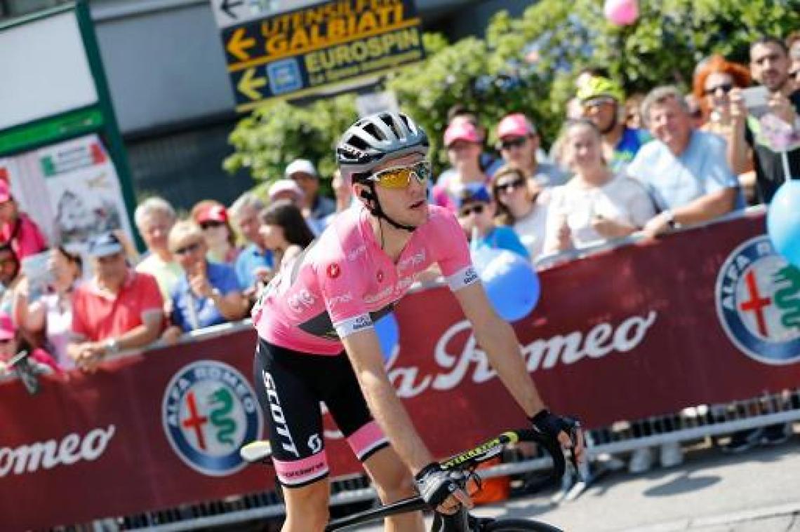 Yates kraakt op Colle delle Finestre