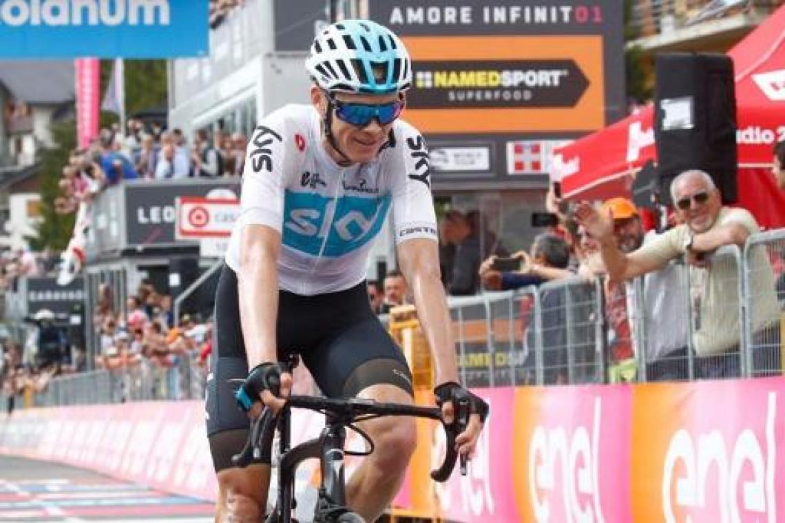 Froome rijdt virtueel in roze na doldwaze coup
