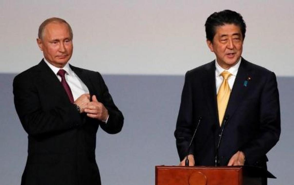 Poetin en Abe sporen aan tot terughoudendheid in het Koreaans conflict