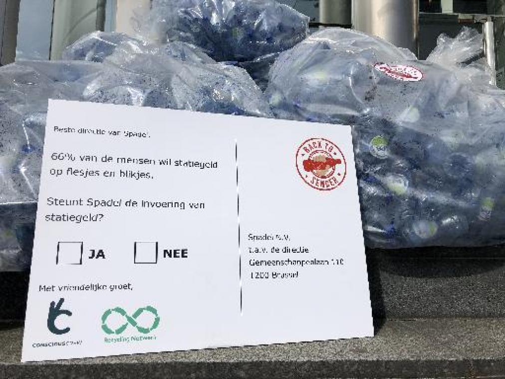 Recycling Netwerk brengt plastic flesjes van 20 km door Brussel naar Spadel