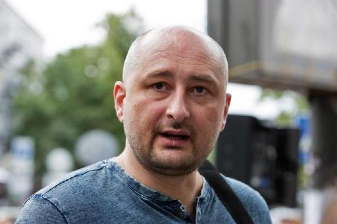 Russische journalist Arkadi Babtsjenko is nog in leven