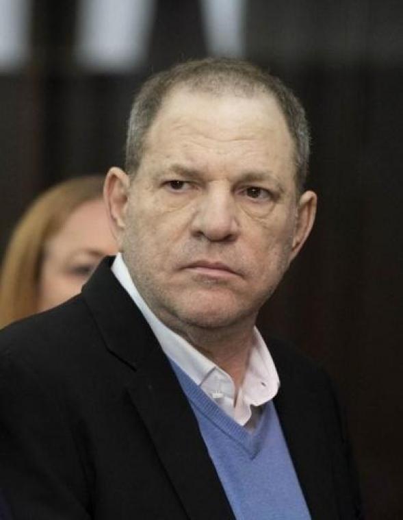 Grand jury klaagt ex-filmmagnaat Weinstein aan voor verkrachting