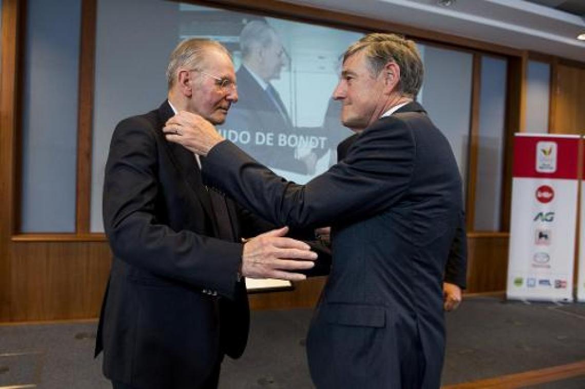 Algemene vergadering BOIC - Guido De Bondt krijgt de Orde van Verdienste