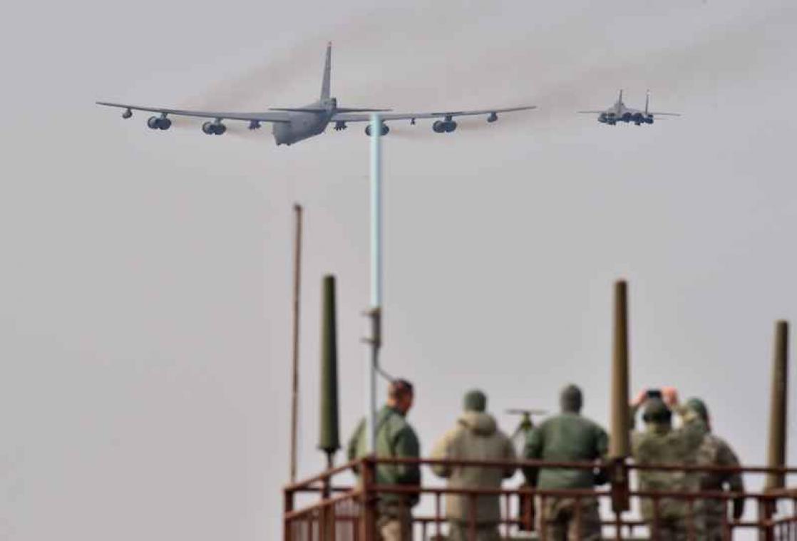 VS laten B-52-bommenwerper over Zuid-Korea vliegen