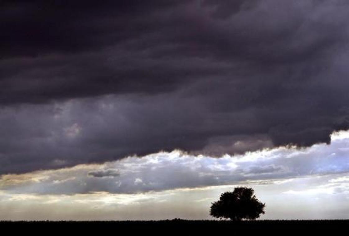 Eerst zonnig, later onweer
