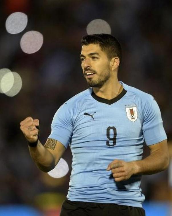 Uruguay zet vlot Oezbekistan opzij in laatste oefenduel voor WK