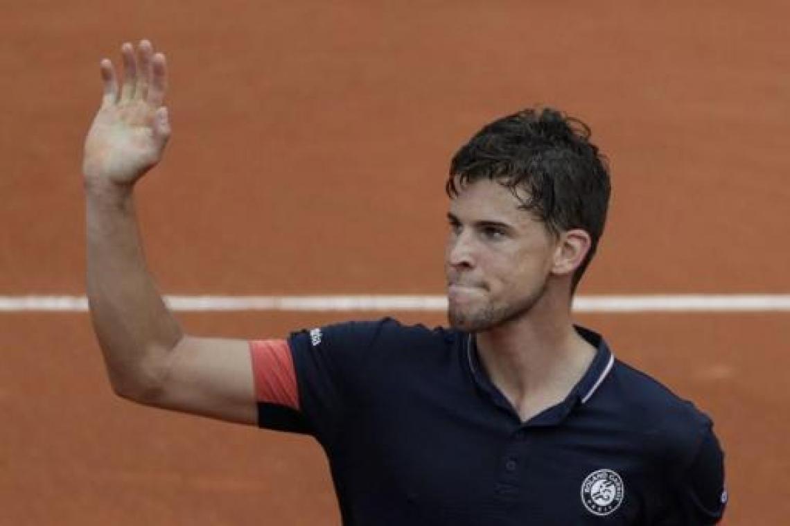 Thiem rekent af met verrassing Cecchinato op Roland Garros en haalt eerste grandslamfinale