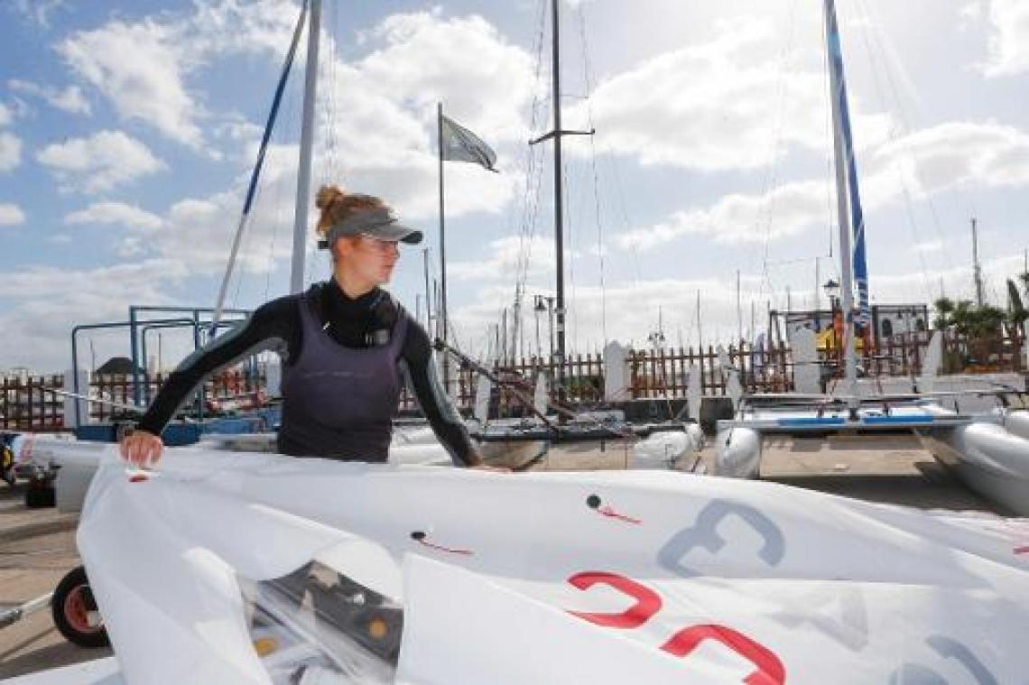 WB zeilen Marseille - Emma Plasschaert strijdt met Hongaarse Erdi om winst