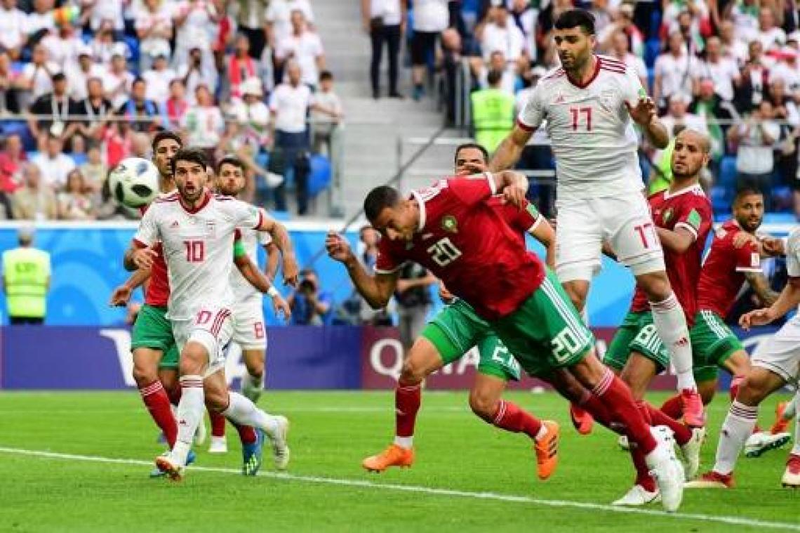 Iran wint van Marokko met doelpunt op de valreep