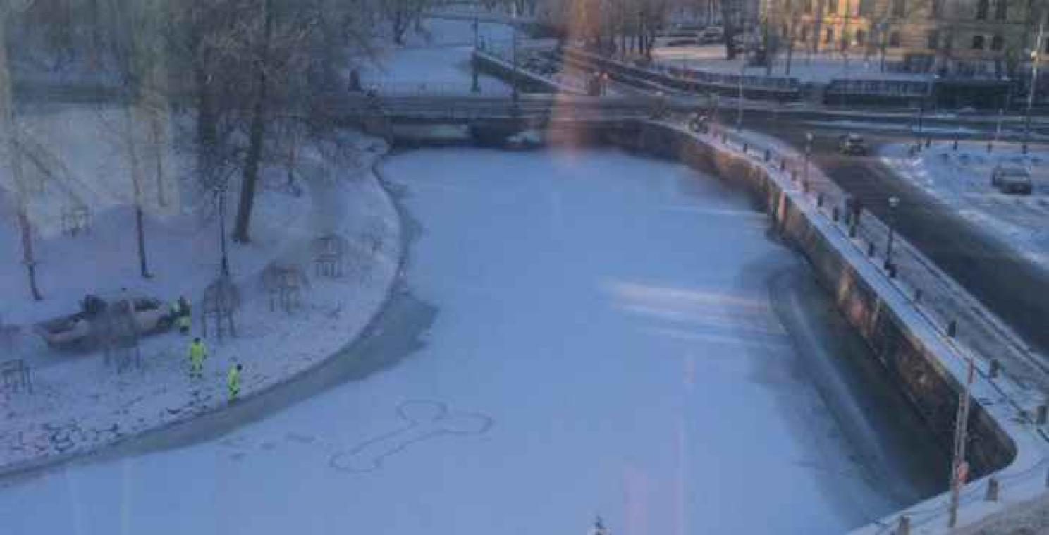 Penis op het ijs veroorzaakt kopzorgen in Göteborg