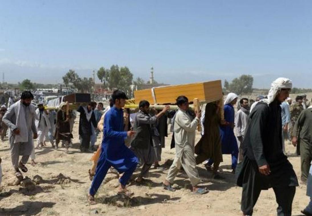 Twintig doden bij zelfmoordaanslag tijdens viering staakt-het-vuren in Afghanistan