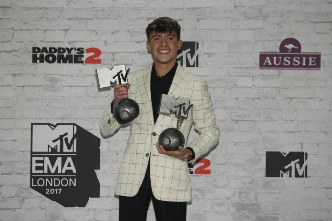 Rapper Lil'Kleine verlaat na halve minuut al het podium