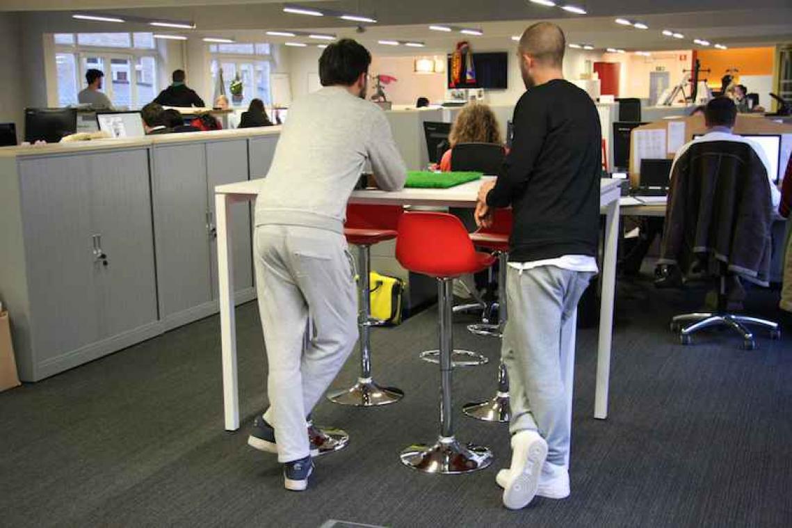 Metro gaat casual in joggingbroek!