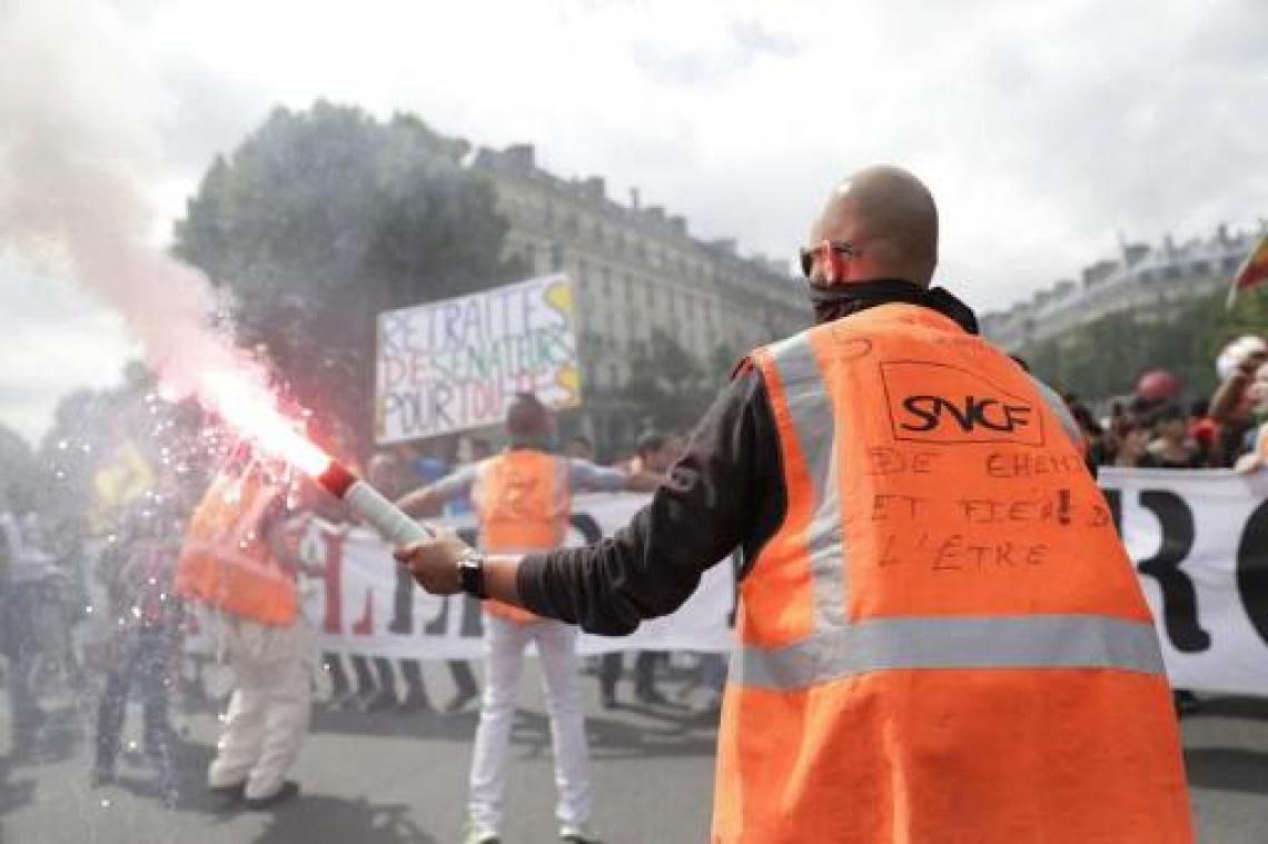Franse spoorvakbond zet staking voort in juli