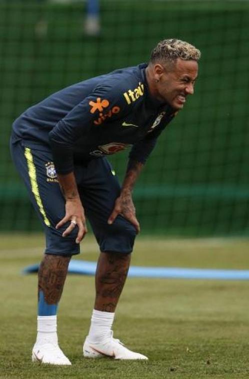 Neymar kan training door pijnlijke enkel niet volmaken