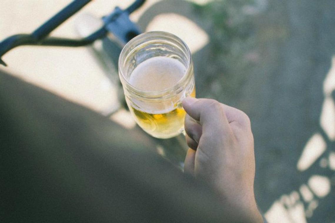 Help. Het bier in Moskou is bijna op