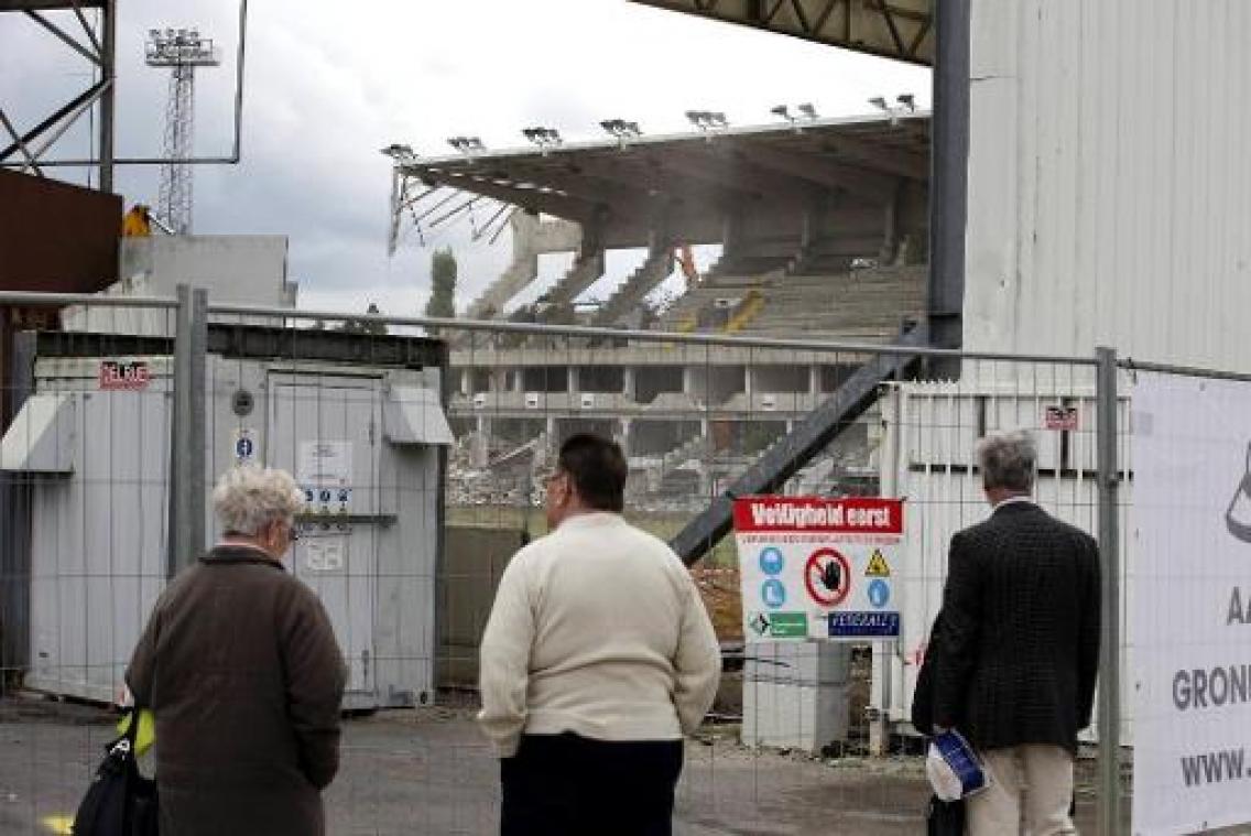 Voetbalstadion verhoogt onveiligheid in de buurt