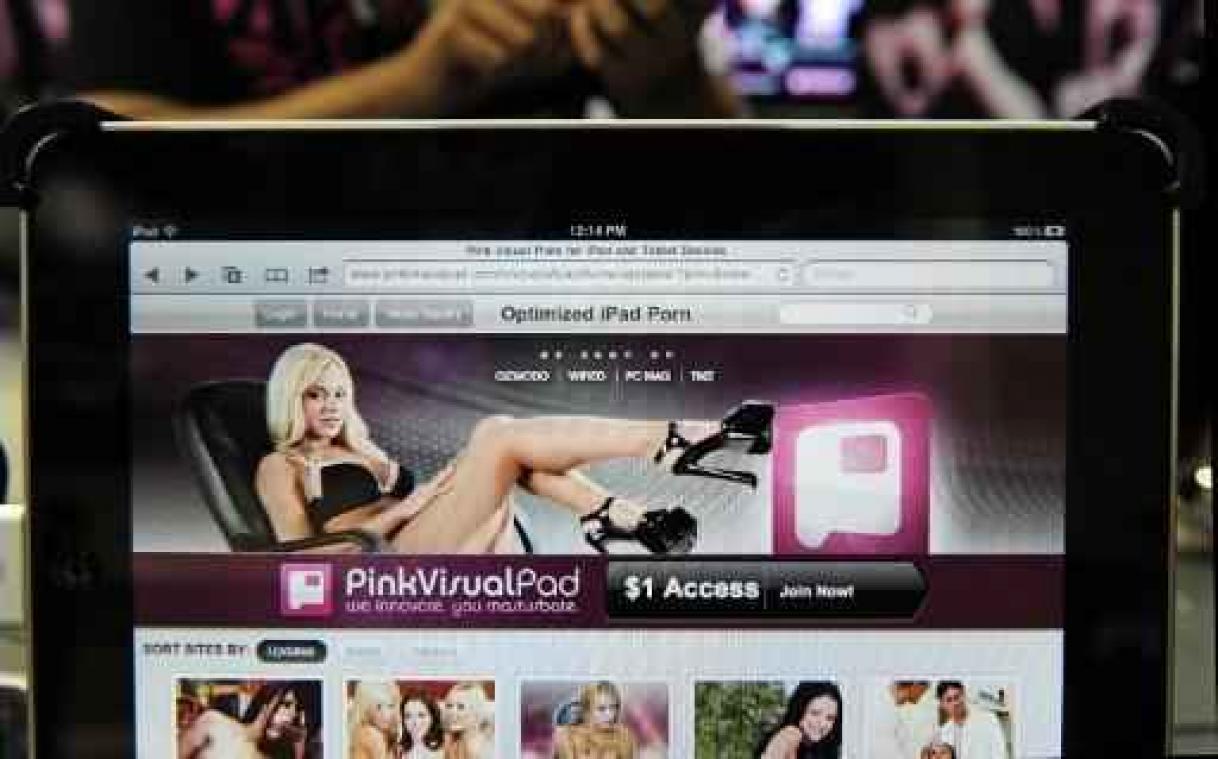 Opvallend: 89% van de vrouwen kijkt al eens naar porno