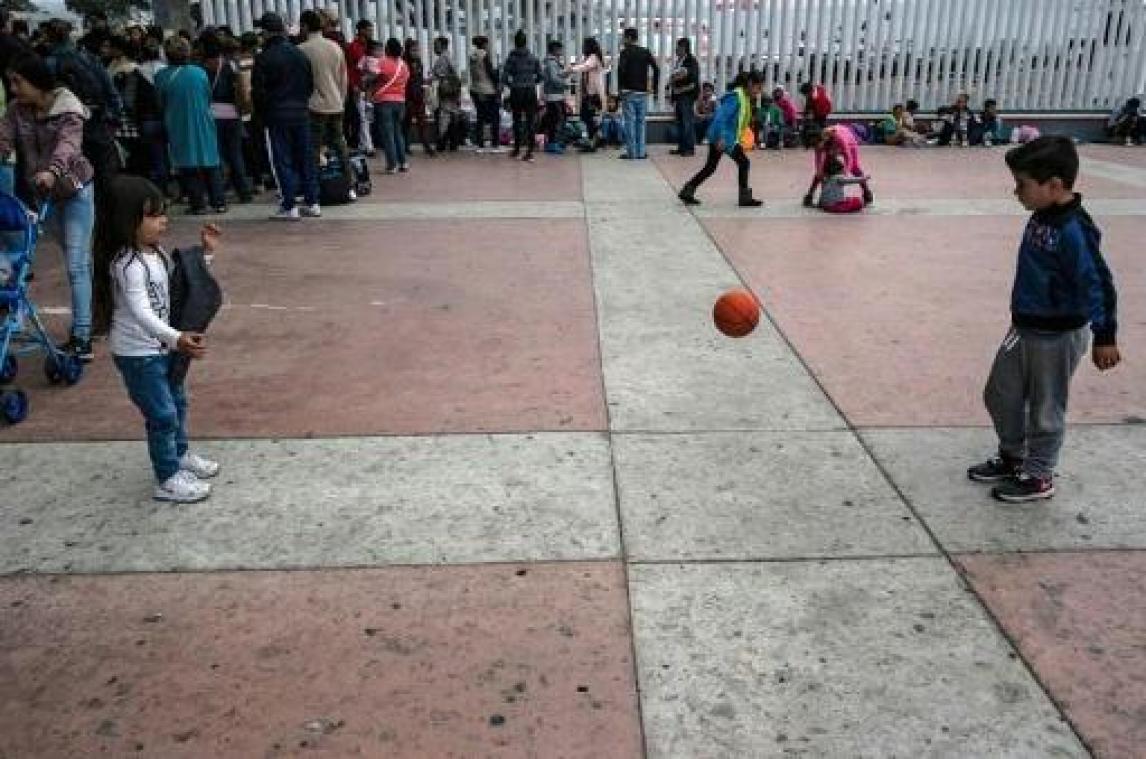 Chaos troef in VS rond situatie van ruim 2.300 migrantenkinderen