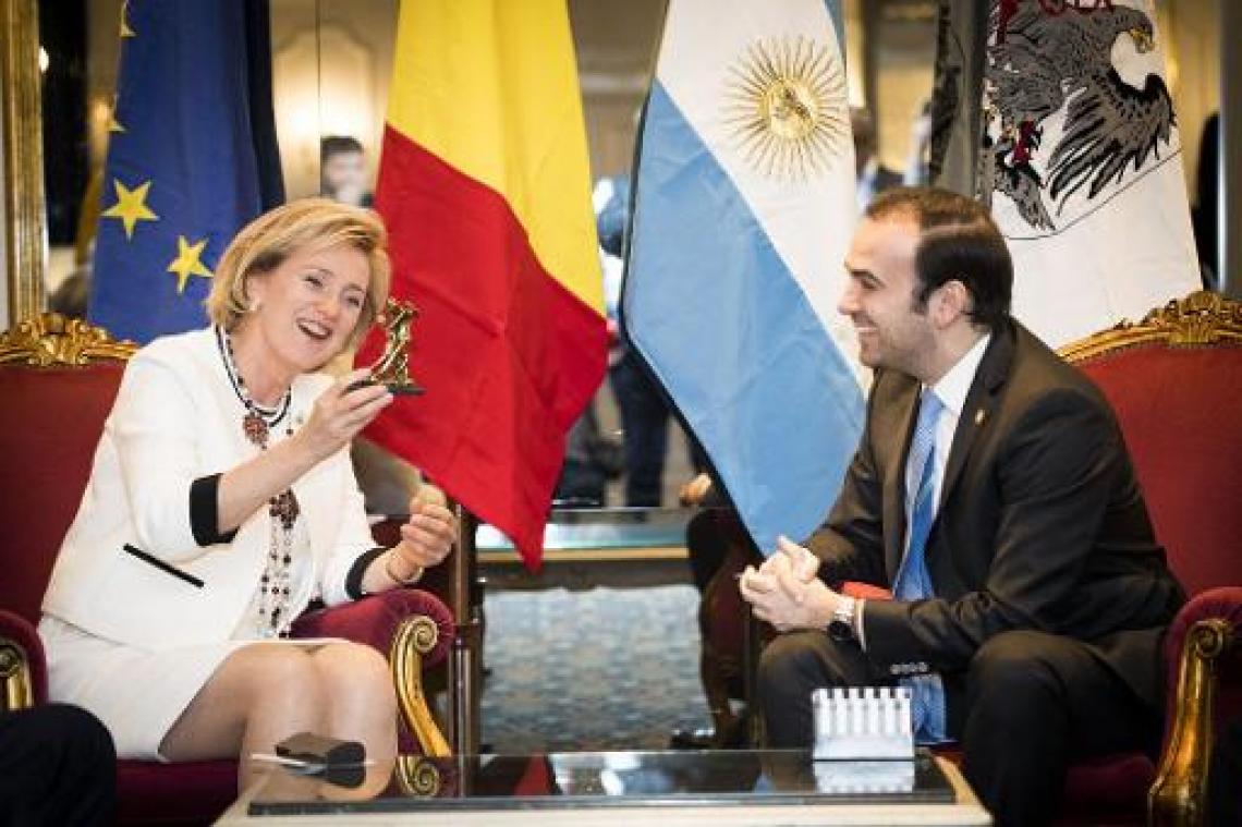Prinses Astrid als eregast ontvangen in Buenos Aires
