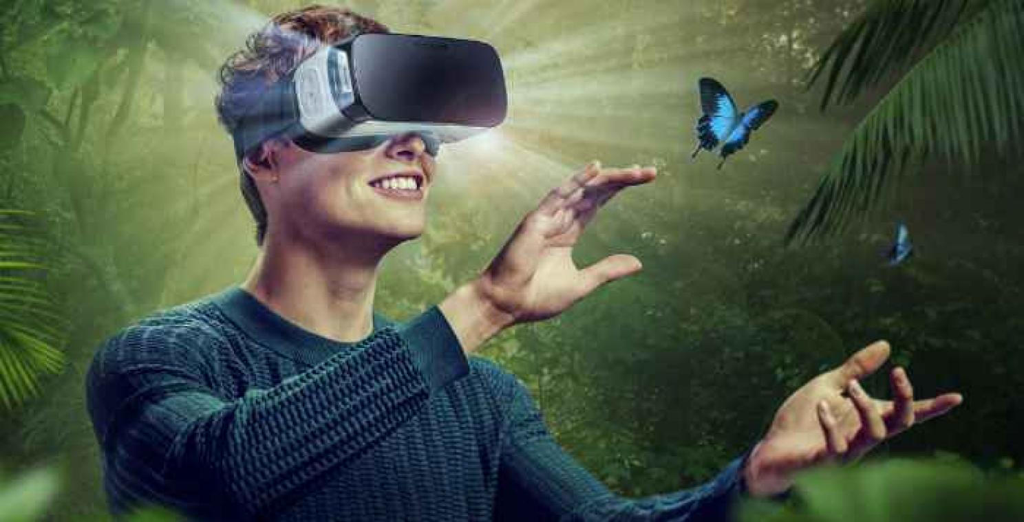 Hoe virtuele realiteit van sciencefiction naar een feitelijke werkelijkheid gaat