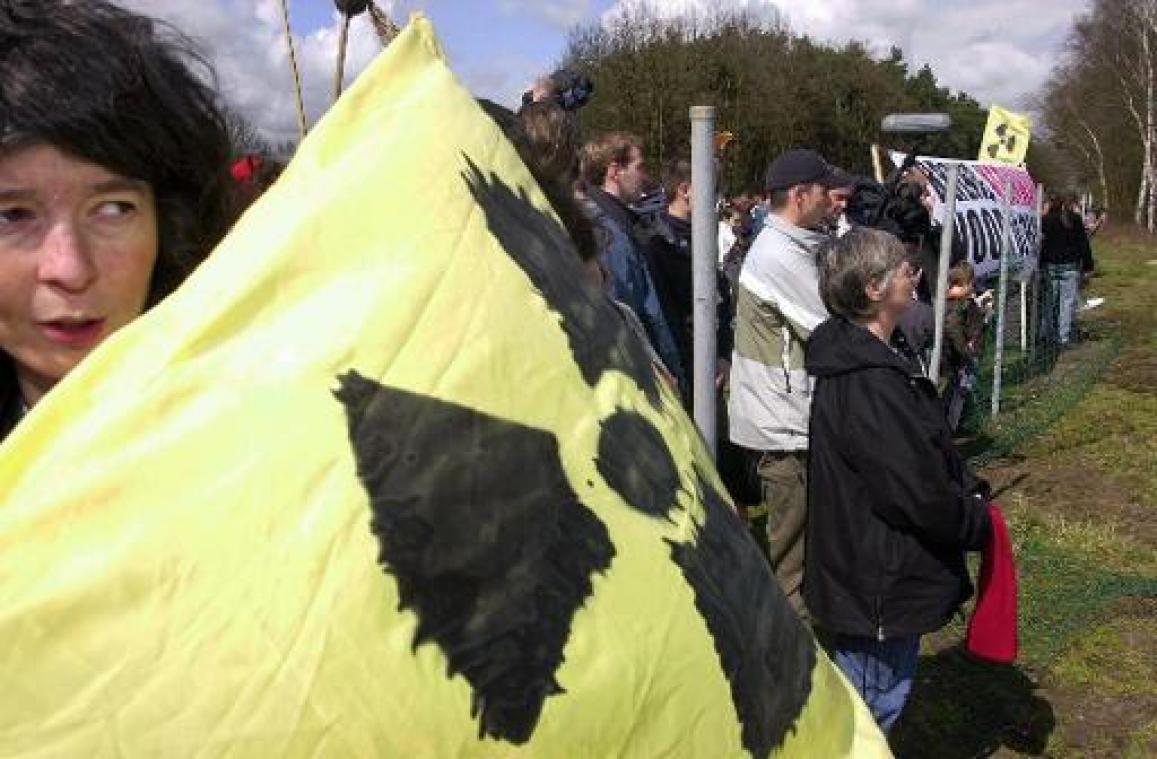 Vijftig jaar non-proliferatieverdrag - "Hét moment voor België om te kiezen of het kernwapens in Kleine Brogel blijft opslaan"