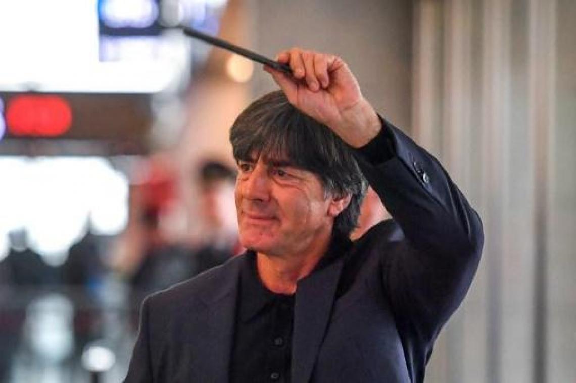 Duitse voetbalbond unaniem achter Löw