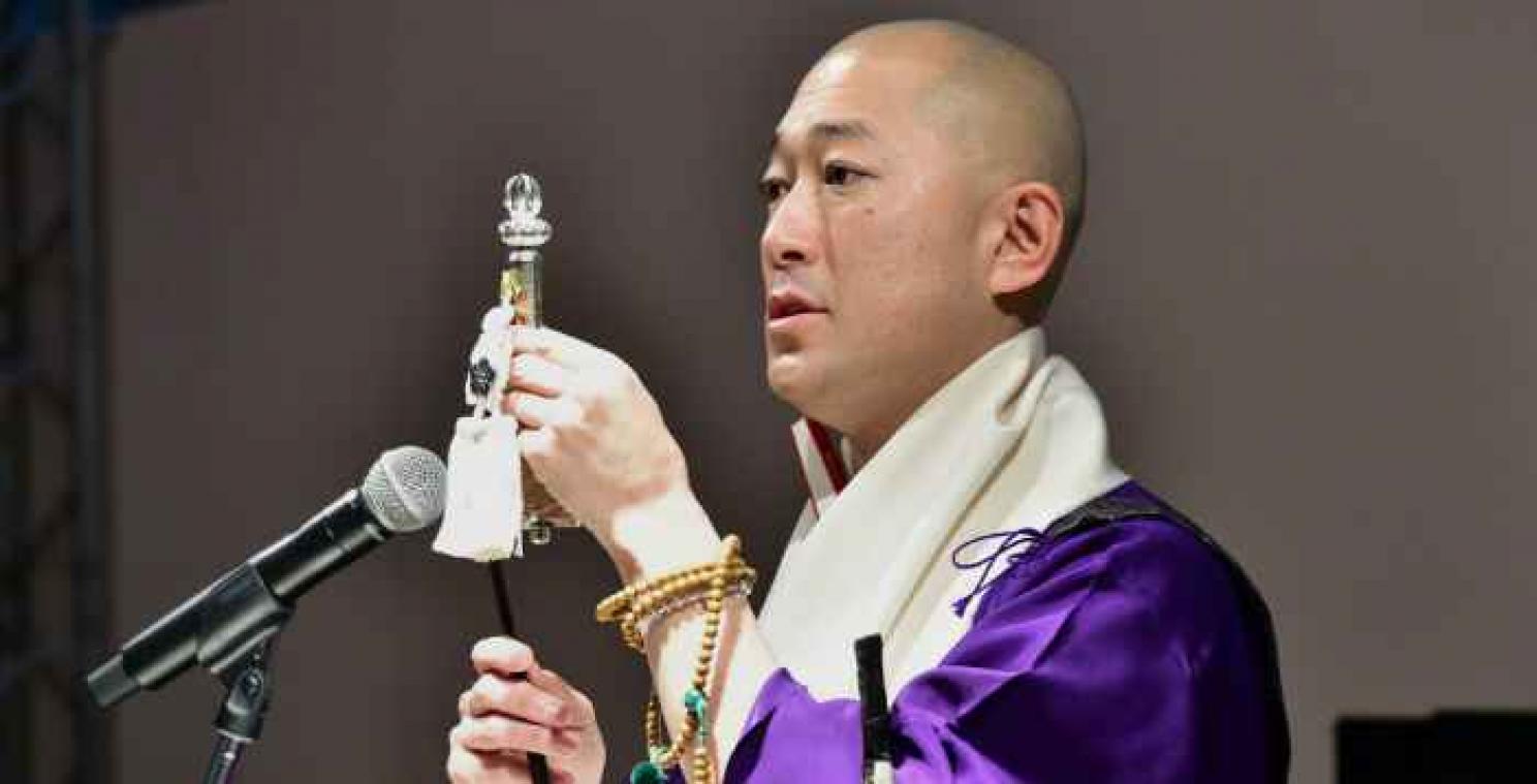 Boeddhistische monniken op Amazon veroorzaken ophef in Japan