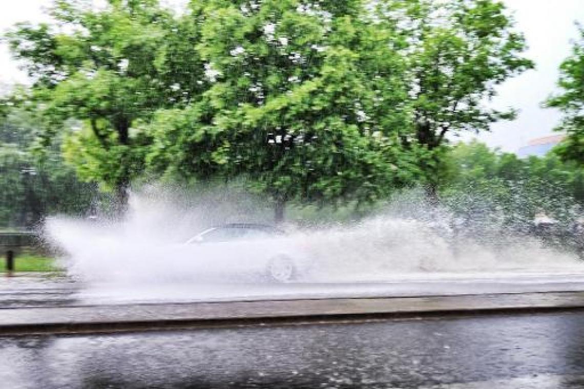 KMI waarschuwt voor onweersbuien in Limburg, Vlaams-Brabant en Wallonië